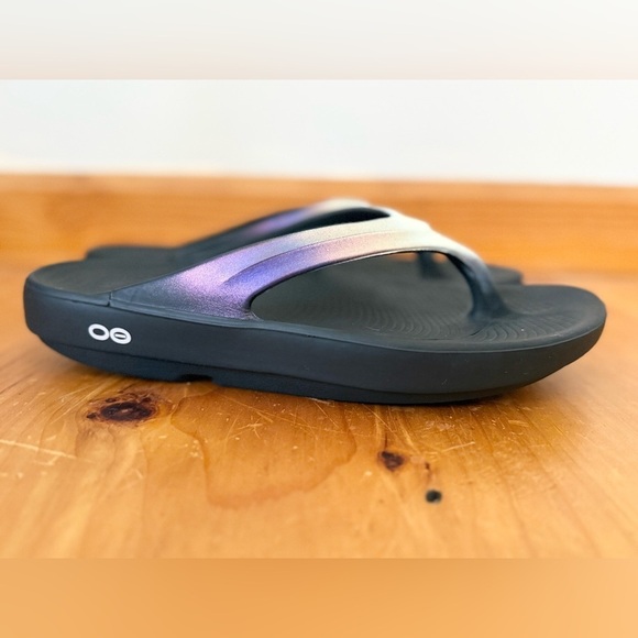 OOFOS Women's OOlala Slide Sandals | Size 10 (EU 41) - Picture 2 of 8